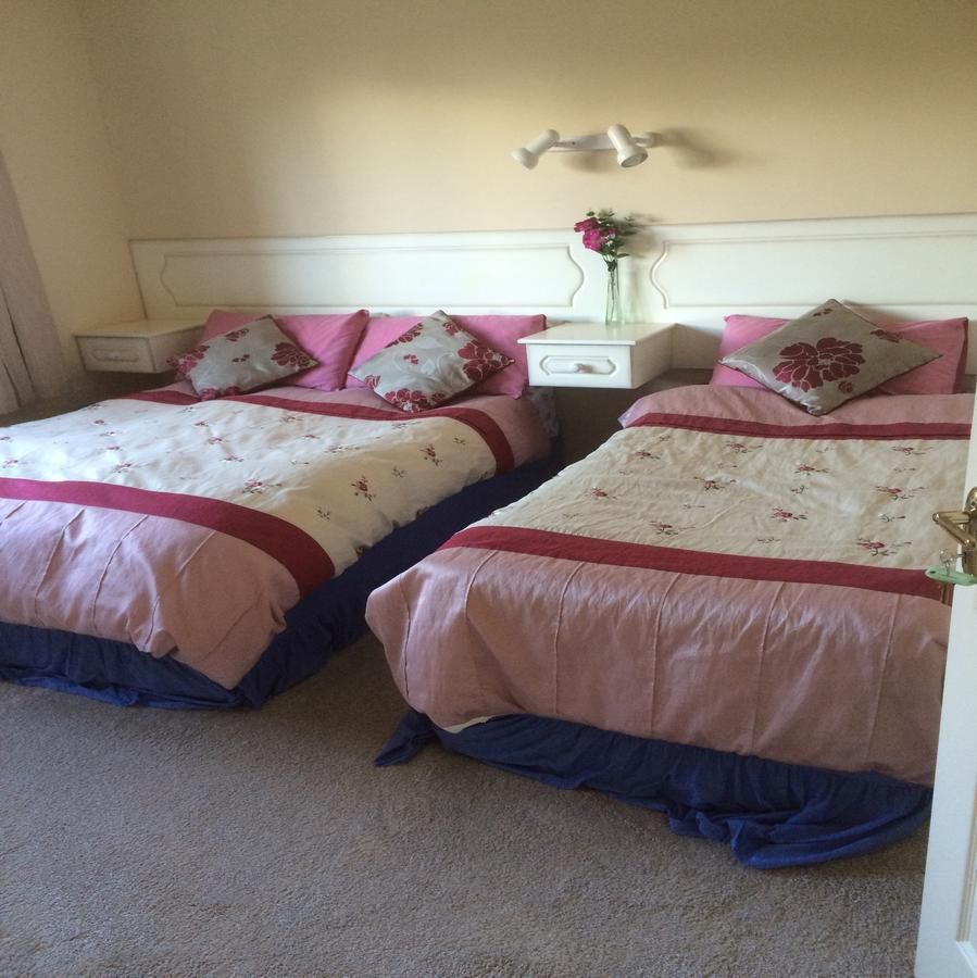 Отели типа «постель и завтрак» Seanor House Bed & Breakfast Баллибанион-27
